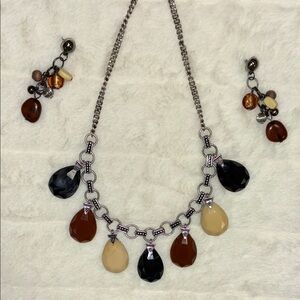 Vintage set with Teardrop earrings and Necklace